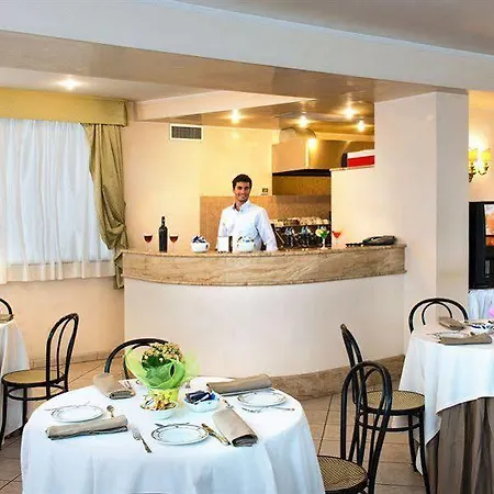 Hotel Giulia 3*